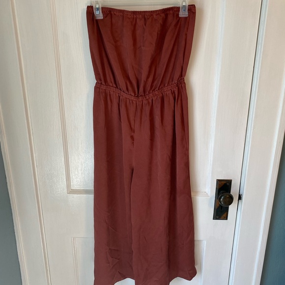 Rust colored romper - Picture 4 of 5